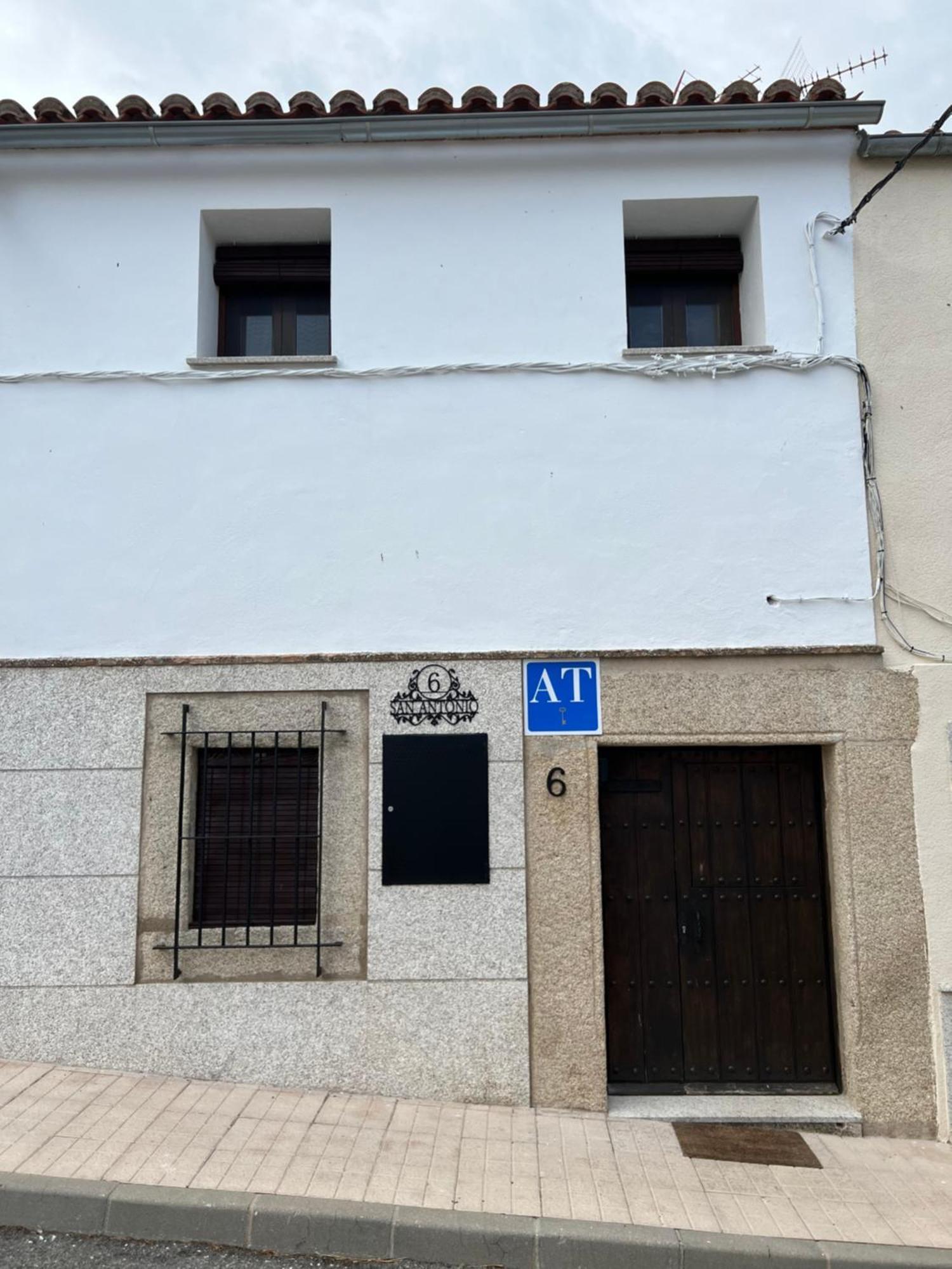 Malpartida de CáceresSan Antonio 6アパートメント エクステリア 写真